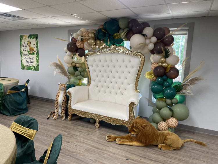 Gold/Ivory Love Seat Throne